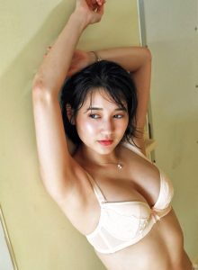 出口亜梨沙のワキ・脇・腋画像21枚